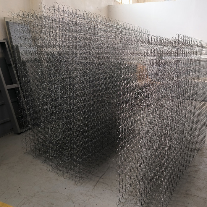 अनुकूलित पीएलसी नियंत्रण गद्दे उत्पादन लाइन 60-90 शीट / 8 घंटे 220V